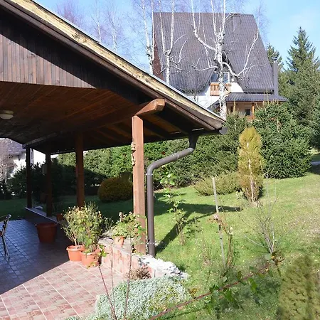 Nais Διαμέρισμα